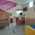 Ayuning Guest House Syariah Semarang RedPartner