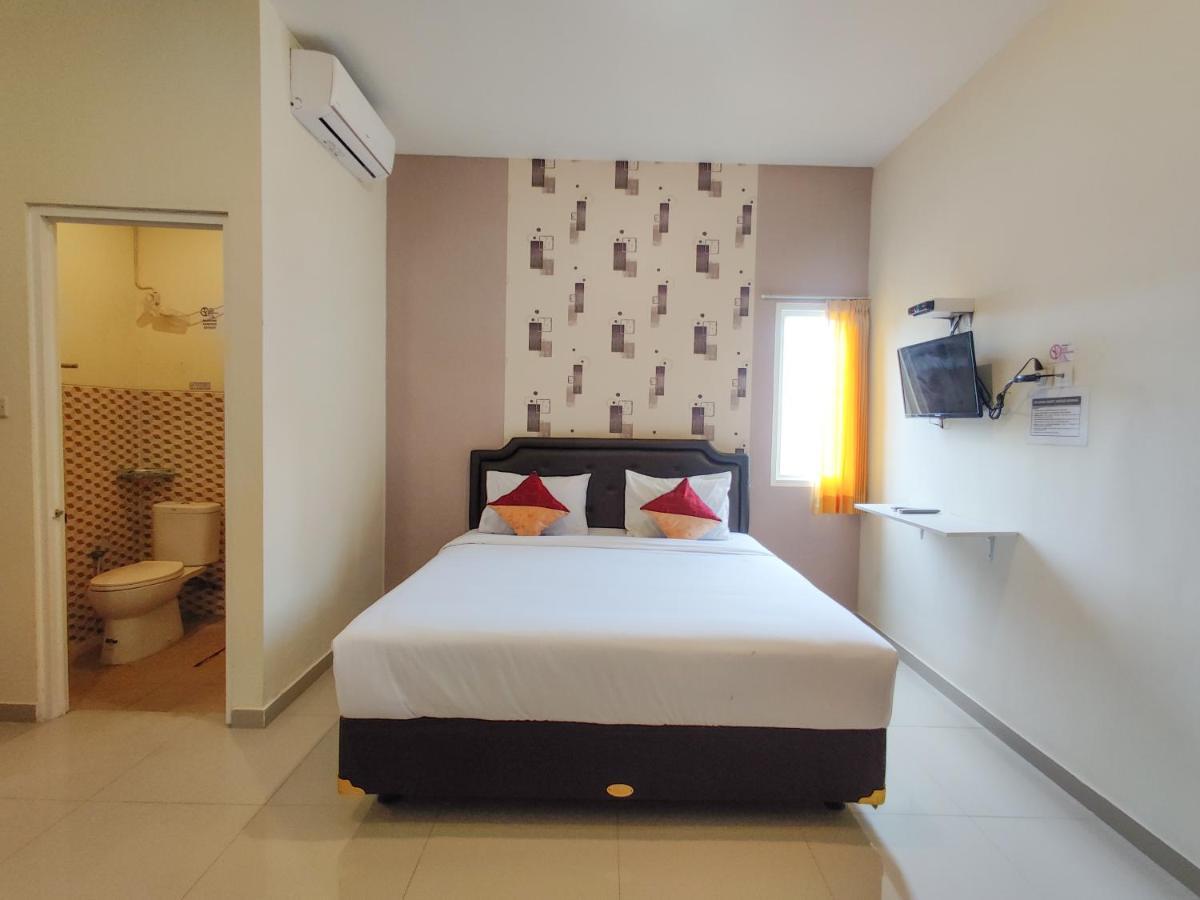 Ayuning Syariah Redpartner Hotel Semarang
